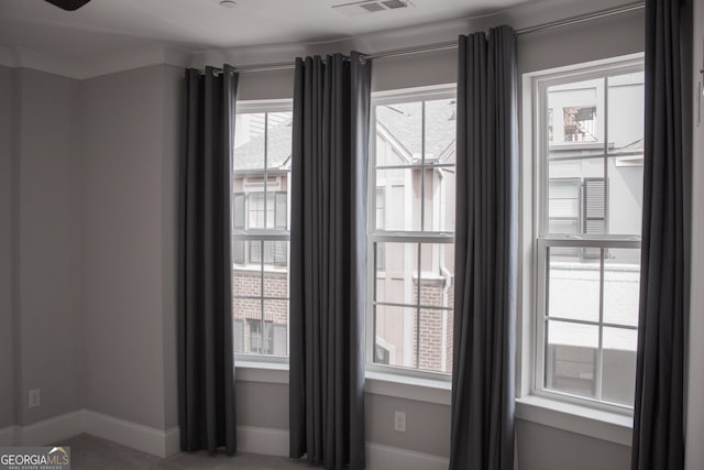 600 Broadview Ter NE, Atlanta, GA 30324 - details featuring carpet floors and baseboards