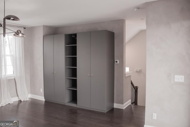 600 Broadview Ter NE, Atlanta, GA 30324 - view of closet