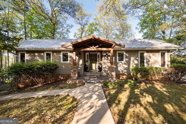 736 Cedar Ridge Rd, Hartwell, GA 30643 - ranch-style house featuring metal roof