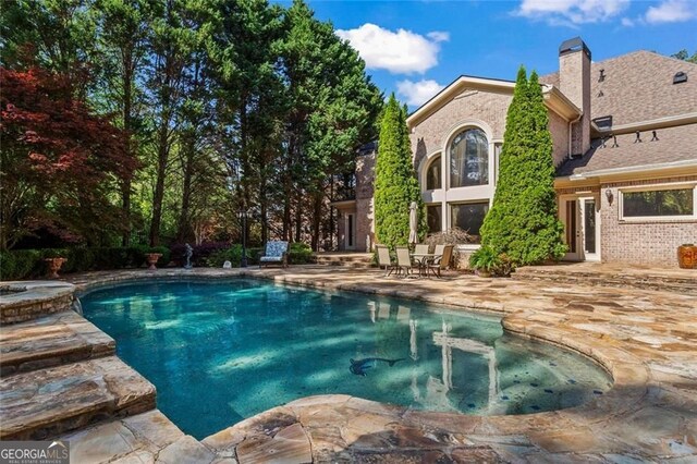 2120 Blackheath Trce, Alpharetta, GA 30005 - swimming pool with a patio area