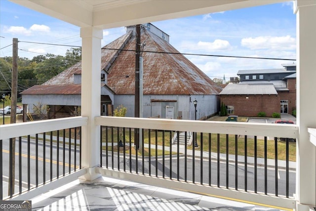 323 S Madison Ave, Monroe, GA 30655 - view of balcony