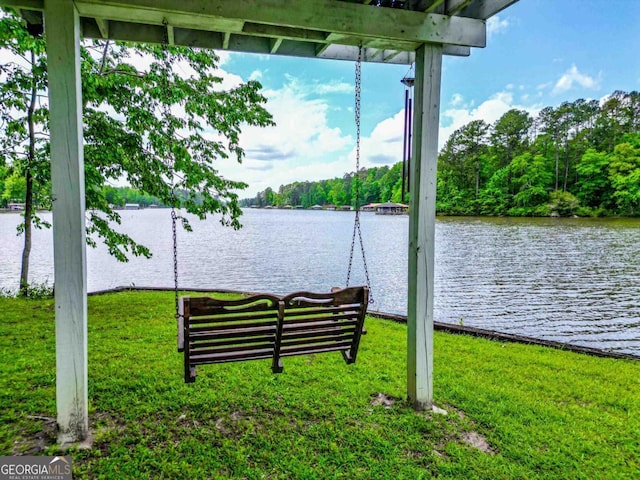 82 Dogwood Ct, Sparta, GA 31087 - view of water feature