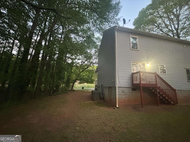 691 Aberdeen Dr, Stone Mountain, GA 30083 - back of property