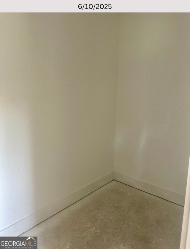 104 Reedy Ct, Perry, GA 31069 - unfurnished room with baseboards and concrete floors