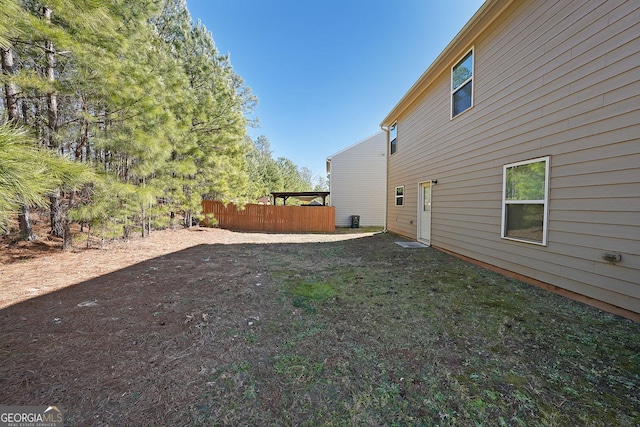 view of yard featuring fence
