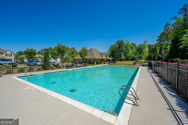 pool with fence