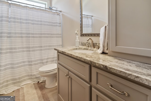 906 Abingdon Cv, Bonaire, GA 31005 - full bath featuring vanity and curtained shower