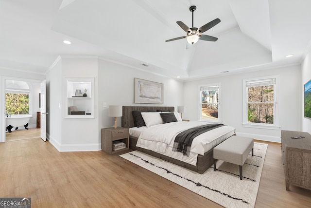 bedroom featuring light wood-style flooring, visible vents, baseboards, recessed lighting, and crown molding