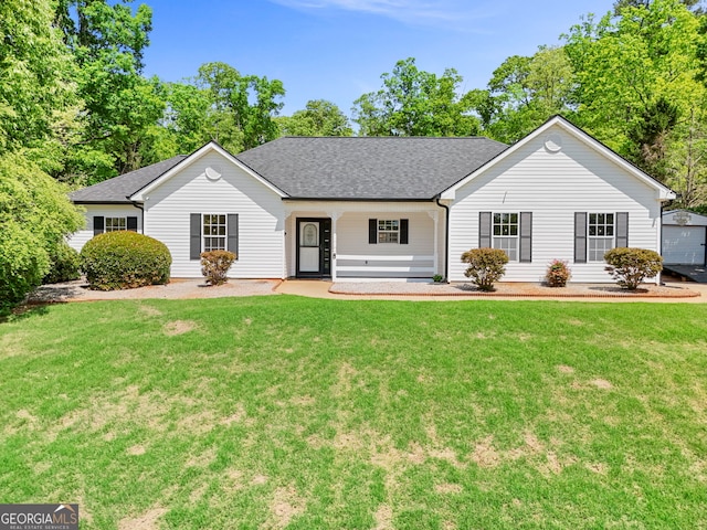 120 Hidden Brook Trl, Newnan, GA 30265 - ranch-style home featuring a front lawn, a shingled roof, and a porch