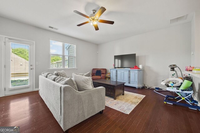 3203 Cyrus Point Ln, Kennesaw, GA 30152 - living area featuring a chandelier, ceiling fan, dark wood-style flooring, baseboards, and recessed lighting