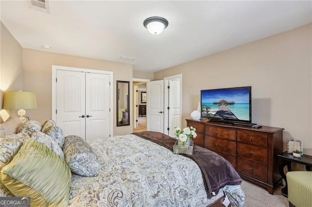 6565 Bentley Ridge Dr, Cumming, GA 30040 - bedroom with carpet floors and a closet