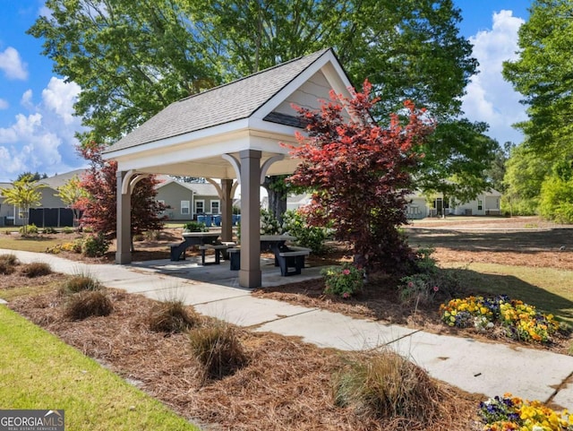 2959 Rambler Dr, Loganville, GA 30052 - surrounding community with a gazebo