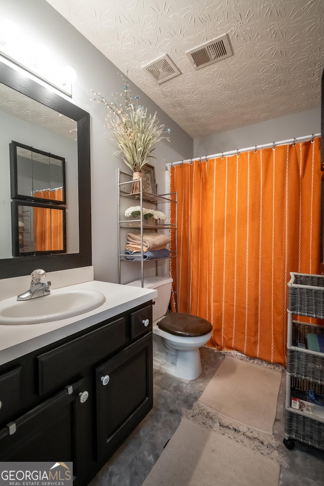 344 River Landing Dr, Monroe, GA 30656 - full bathroom featuring vanity, toilet, and a shower with shower curtain