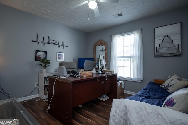 344 River Landing Dr, Monroe, GA 30656 - home office featuring wood finished floors, ceiling fan, plenty of natural light, baseboards, and a textured ceiling