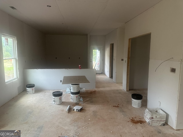 2751 Paoli St, Comer, GA 30629 - spare room with healthy amount of natural light