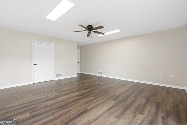 499 Old Deer Path Way, Cleveland, GA 30528 - spare room with ceiling fan, visible vents, dark wood-style floors, and baseboards