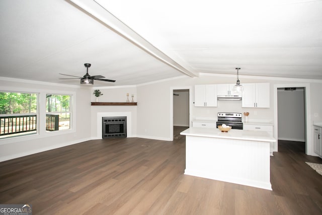 216 Howard Rd, Barnesville, GA 30204 - kitchen featuring electric stove, light countertops, dark wood-style floors, and ceiling fan