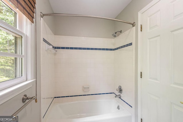 bathroom featuring shower / bathing tub combination