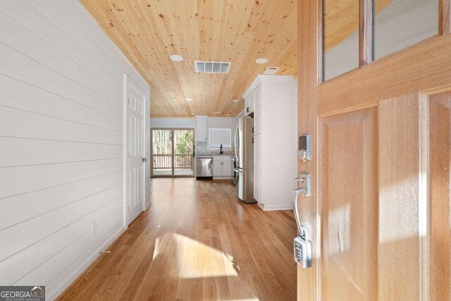 41 Peek And Peak Dr, Sky Valley, GA 30537