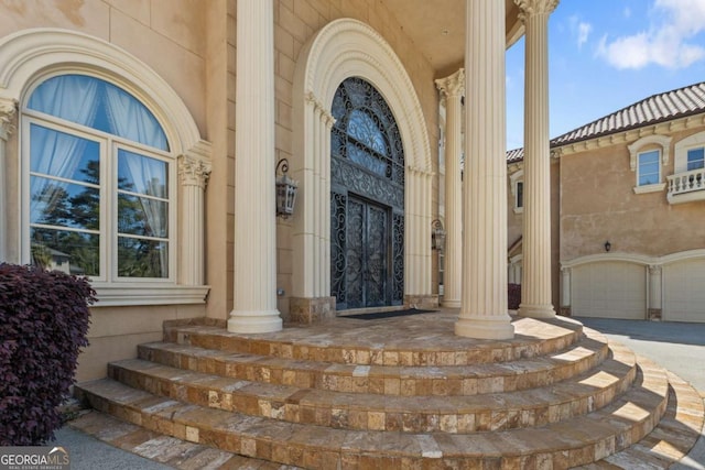720 Heards Ferry Rd, Atlanta, GA 30328 - view of exterior entry with covered porch