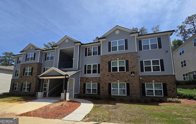 3202 Fairington Village Dr, Lithonia, GA 30038 - multi unit property with brick siding