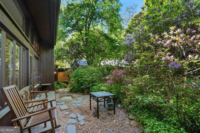 1144 Evergreen Dr NE, Atlanta, GA 30319 - view of patio