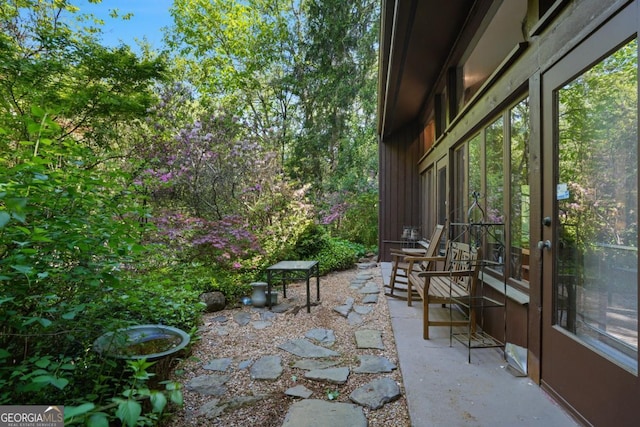 1144 Evergreen Dr NE, Atlanta, GA 30319 - view of patio