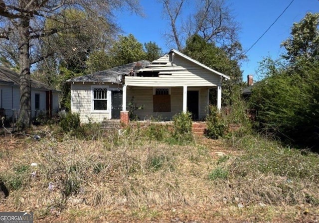 bungalow with a porch
