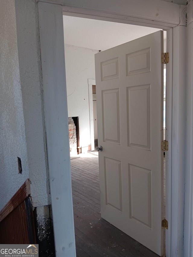 506 Mcdonald St, Waycross, GA 31503 - hall featuring wood-type flooring