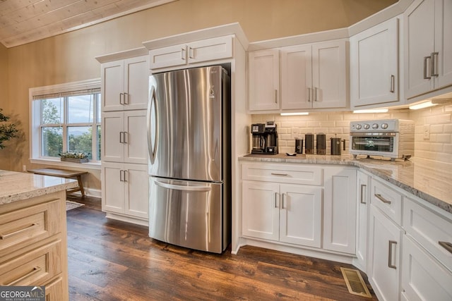 1016 Twisted Oak Rd Unit 115, Talking Rock, GA 30175 - kitchen with freestanding refrigerator, wood ceiling, tasteful backsplash, white cabinets, and dark wood-type flooring