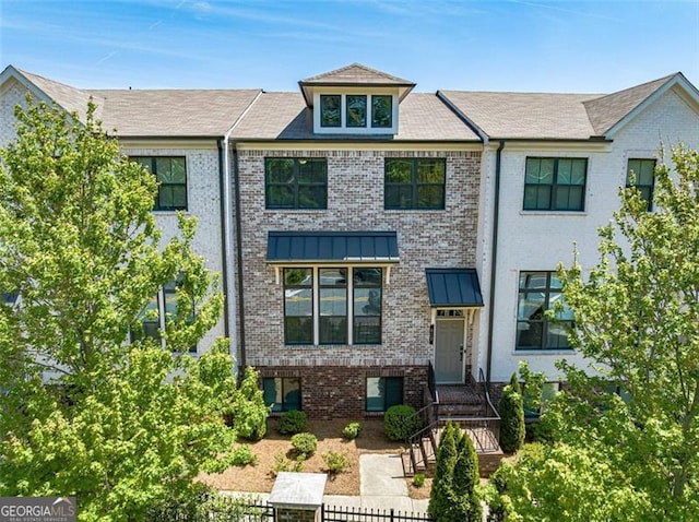 820 Fair View Cir, Roswell, GA 30076 - townhome / multi-family property featuring brick siding and fence