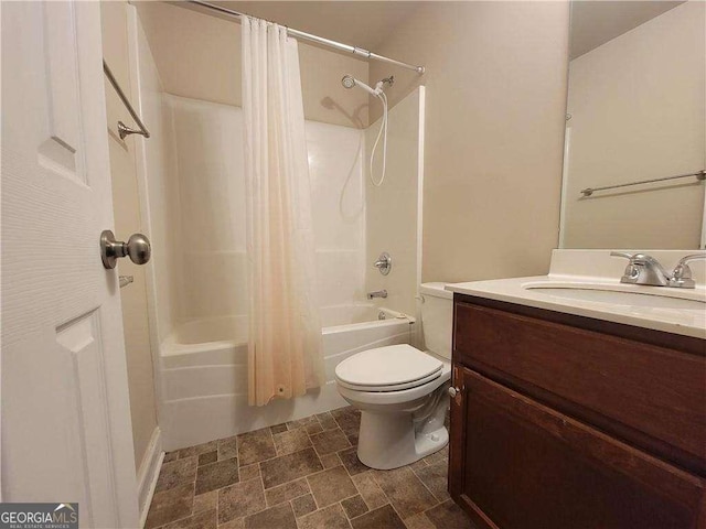 115 Heather Ln, Commerce, GA 30529 - bathroom with toilet, vanity, and shower / bath combination with curtain
