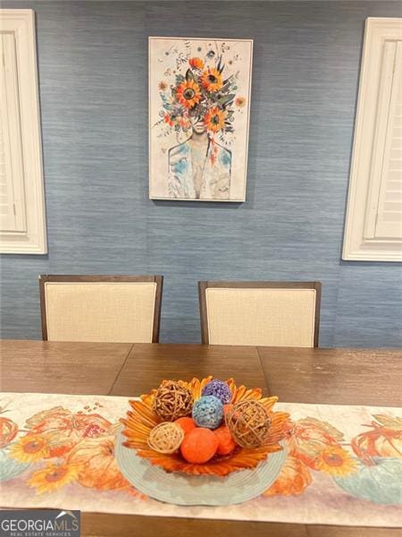 3629 Embry Cir, Atlanta, GA 30341 - dining room featuring wallpapered walls