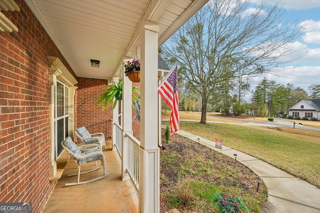 view of patio / terrace with covered porch