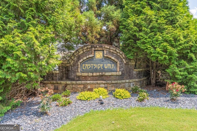 2675 Sugar Mill Dr, Atlanta, GA 30316 - view of community sign