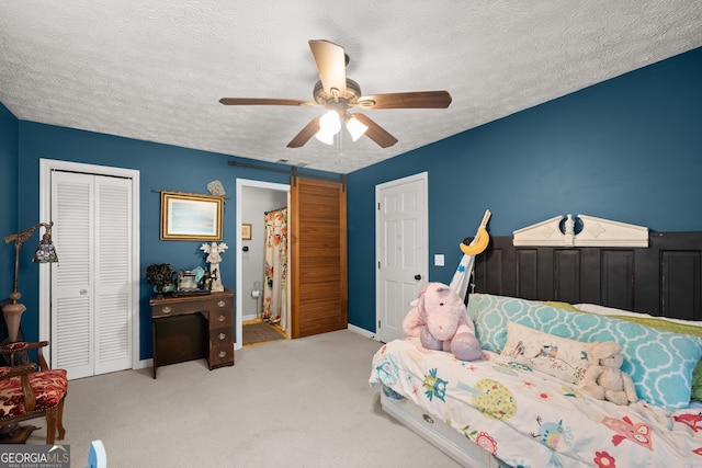 366 Crabapple Rdg, Clarkesville, GA 30523 - bedroom with a textured ceiling, baseboards, carpet, visible vents, and ceiling fan