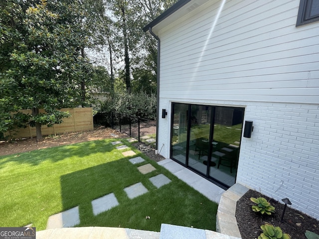 4440 Webb Bridge Rd, Alpharetta, GA 30005 - view of yard
