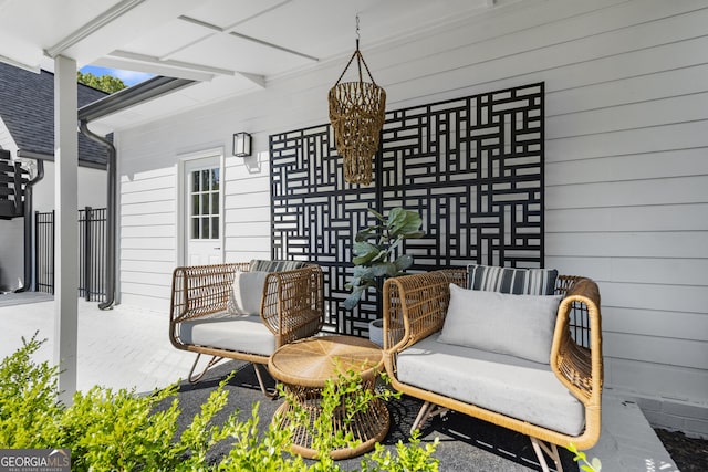 4440 Webb Bridge Rd, Alpharetta, GA 30005 - view of patio / terrace