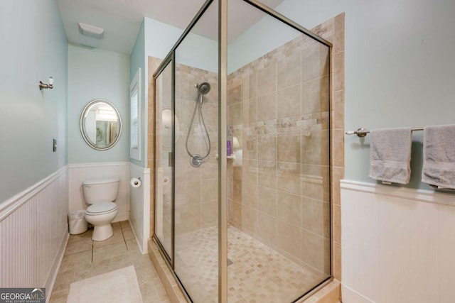 90 Hart Ave, Athens, GA 30606 - full bathroom featuring tile patterned floors, wainscoting, and a shower stall