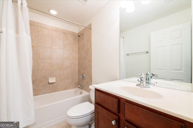 2145 Shoop Ct SE Unit 3, Smyrna, GA 30080 - full bathroom featuring shower / tub combo with curtain and vanity