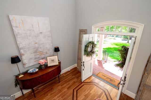 3190 Shumard Way, Marietta, GA 30064 - entryway featuring light wood-style flooring and baseboards