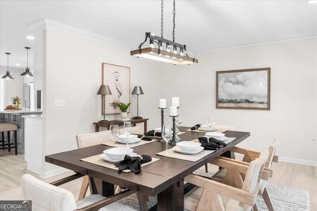 7300 Wynhill Dr, Sandy Springs, GA 30328 - dining space featuring recessed lighting, light wood-style floors, crown molding, and baseboards