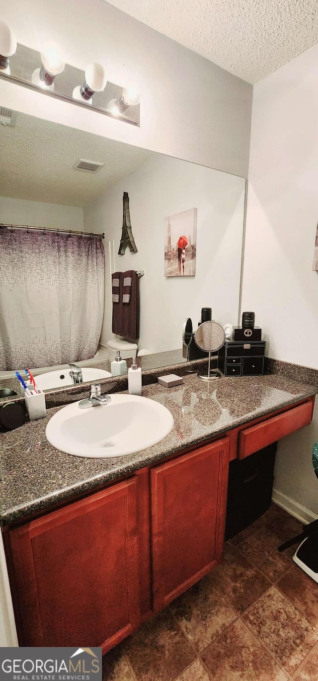 89 Tiller Way, Port Wentworth, GA 31407 - full bath with a textured ceiling, visible vents, and vanity