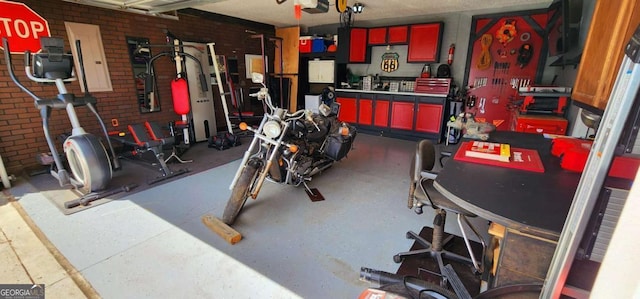 89 Tiller Way, Port Wentworth, GA 31407 - garage featuring a garage door opener