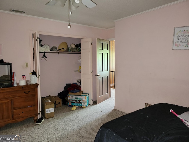 206 New Dr, Claxton, GA 30417 - bedroom featuring carpet flooring, a ceiling fan, crown molding, and visible vents