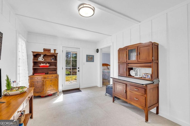84 Weatherly Rd, Clarkesville, GA 30523 - sitting room featuring a decorative wall