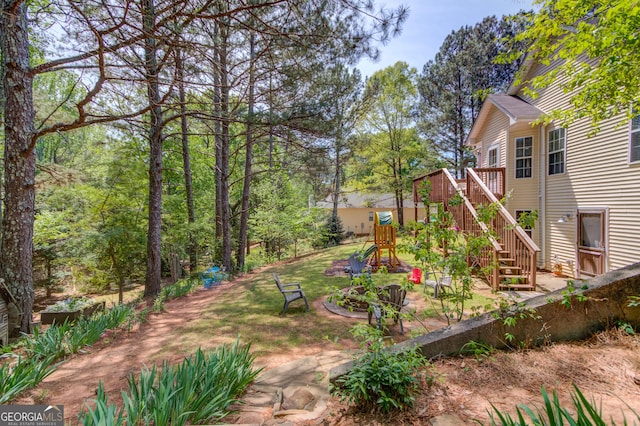 3095 Willow Park Dr, Dacula, GA 30019 - view of yard featuring stairs