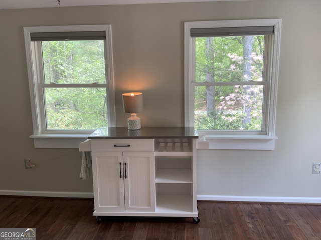 426 Shenendoa Dr, Ellijay, GA 30540 - detailed view of baseboards and wood finished floors