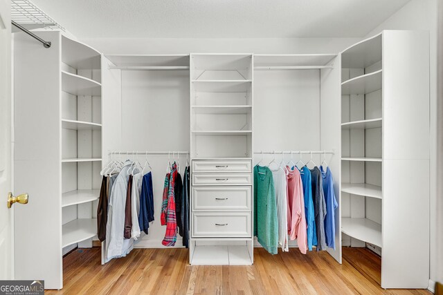 3990 Admiral Dr, Chamblee, GA 30341 - spacious closet with light wood finished floors
