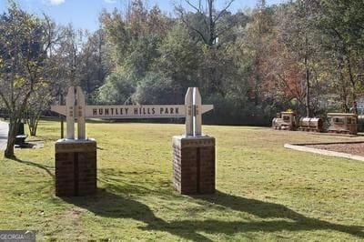 3990 Admiral Dr, Chamblee, GA 30341 - view of property's community with a yard